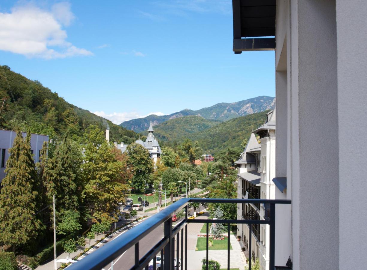 Astra Hotel Călimăneşti Bagian luar foto